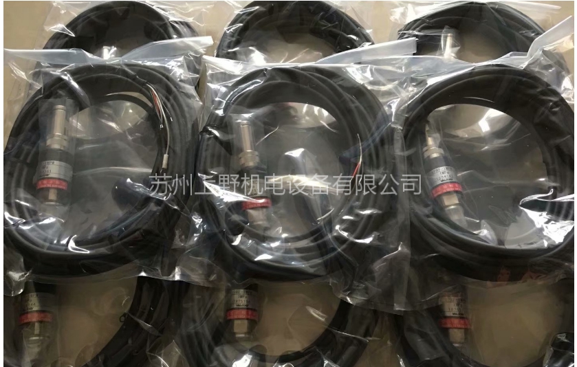 VALCOM沃康传感器型号：VFM-R04-22AWG-5M