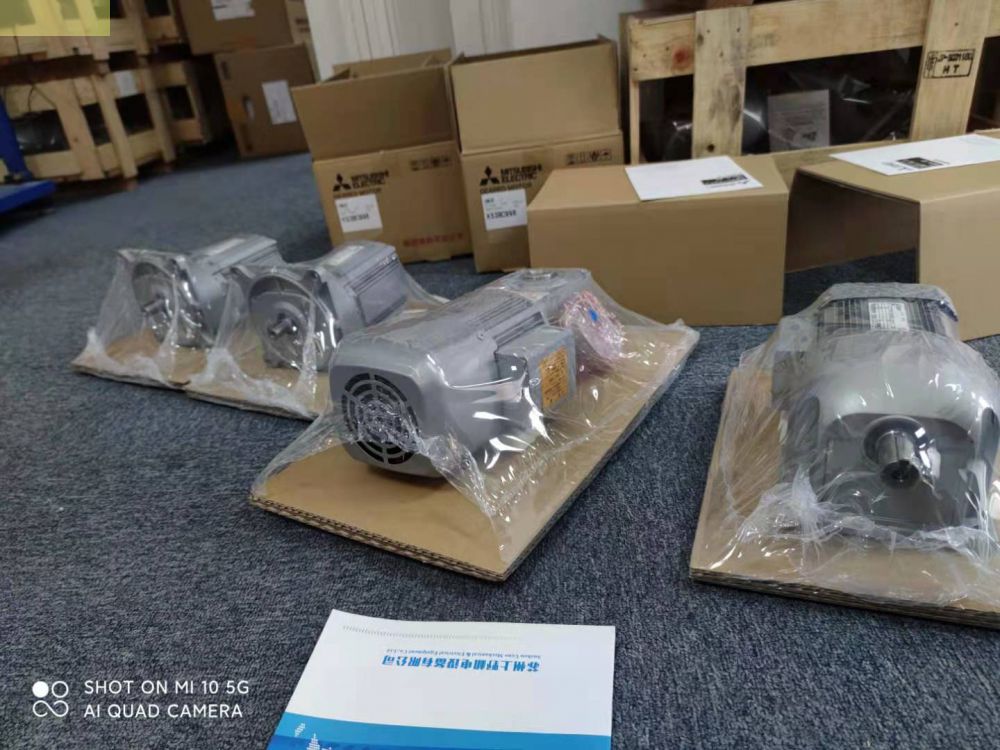 日本三菱齿轮马达GM-S-0.4KW-4P-1/10-200...