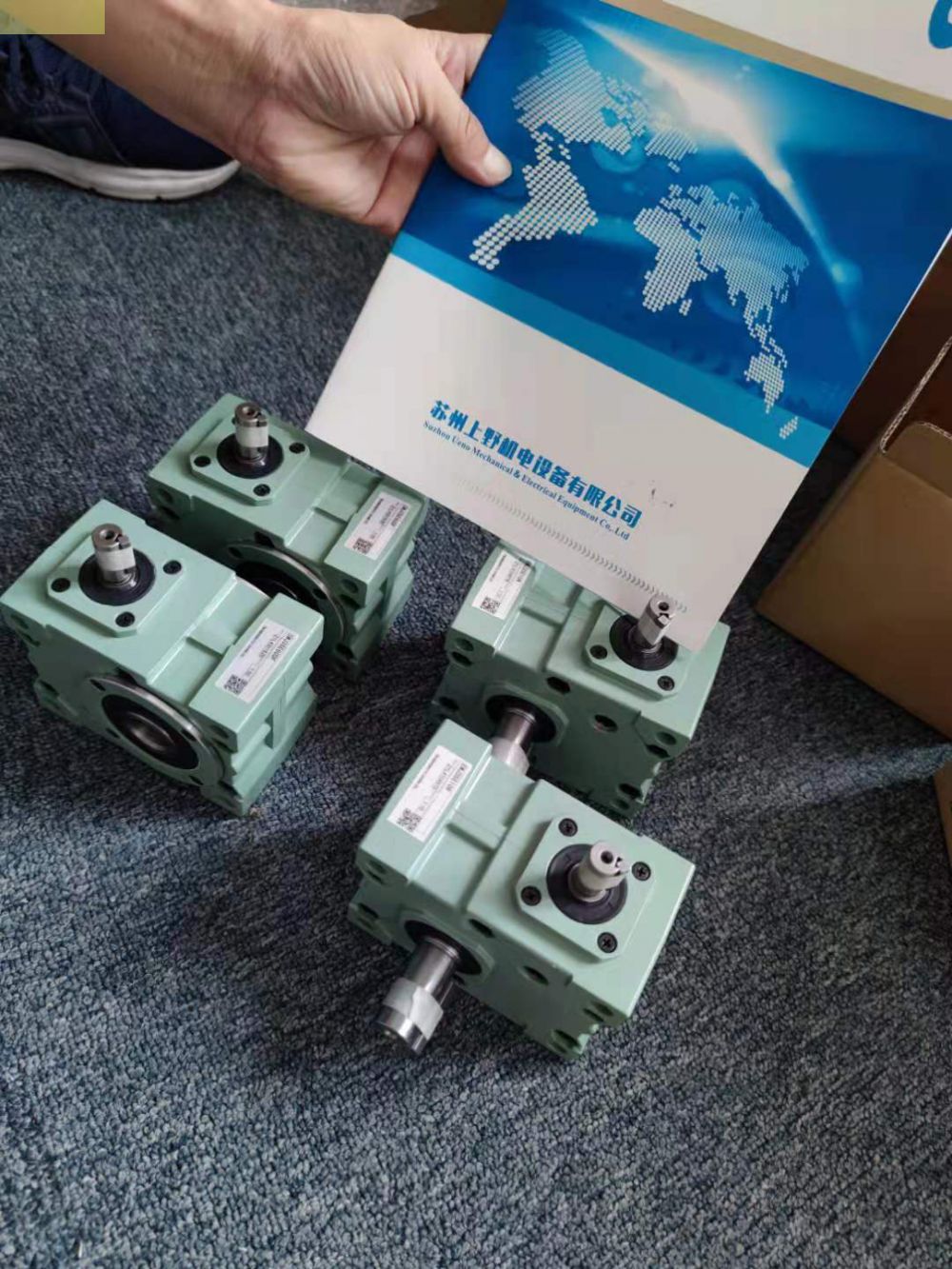 日本TSUBAKI椿本EW系列蜗轮减速机EW100T10H