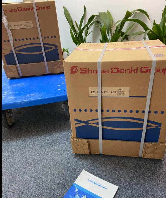 日本SHOWA昭和风机型号：FS-H15-R341C 