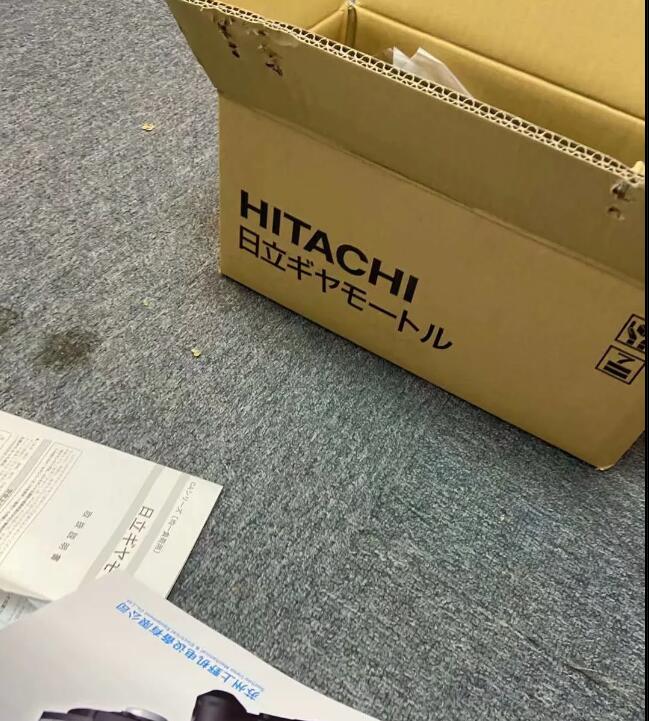 日本日立减速机型号GPV55-750-15A立式安装方式