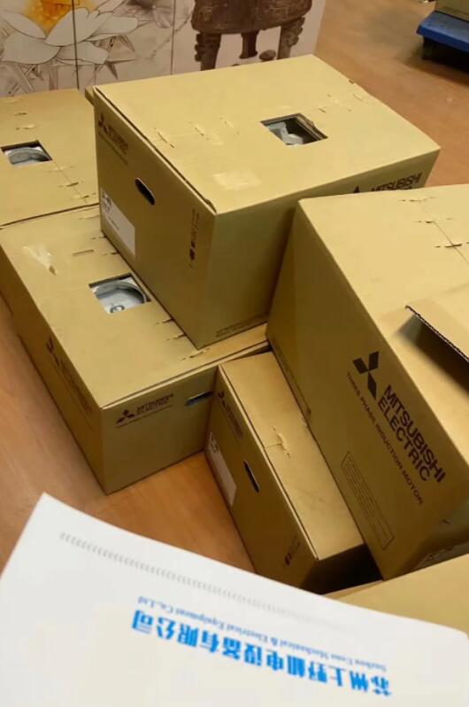 日本三菱户外型型电机型号SF-PRO-11KW-2P-200...