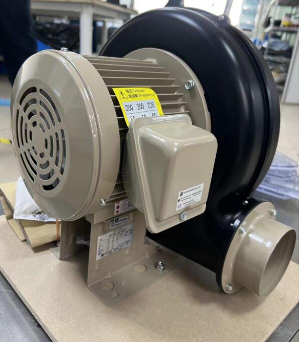 日本昭和鼓风机型号：EP-H04-L313  200V