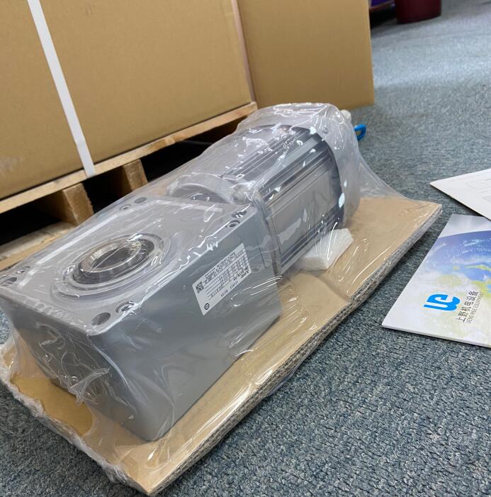 1710924093.jpg 三菱减速机GM-SHYM-RH 0.4KW 1:302.jpg