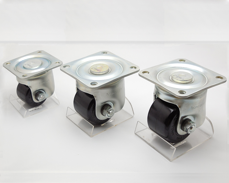 ã¹ã¼ãã¼ããã¼ã¯ã©ã¹ã­ã£ã¹ã¿ã¼